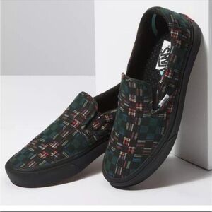 Vans Comfycush Slip On Plaid Sneaker Size 6‎ Women